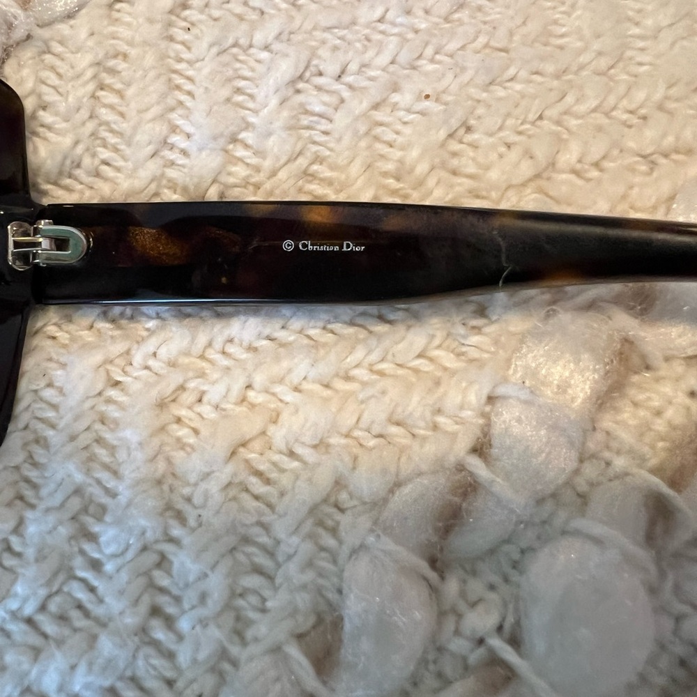 Dior 60’s Sunglasses - (Authentic) - Picture 5 of 5